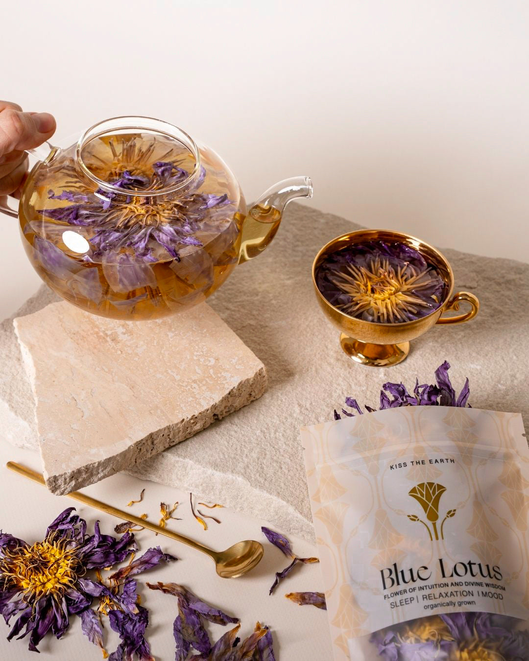 blue lily flower tea Organic Blue Lotus (Flowers)