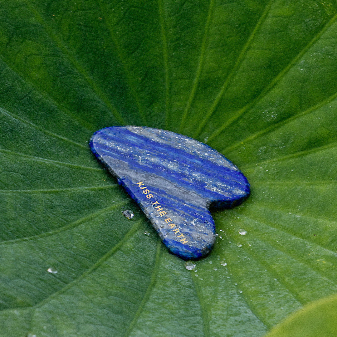 GUA sha lapis lazuli ritual for skin relaxation, promote blood flow and collagen production